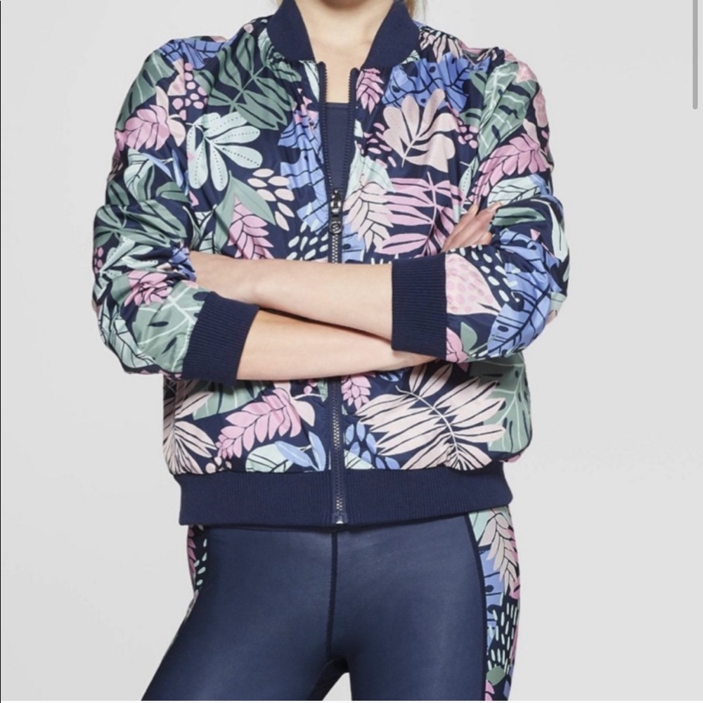 JoyLab Reversible Floral Jacket - Picture 2 of 4